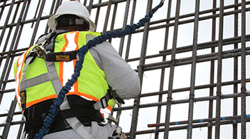 防墜器的安全鉤出現變形如何應對